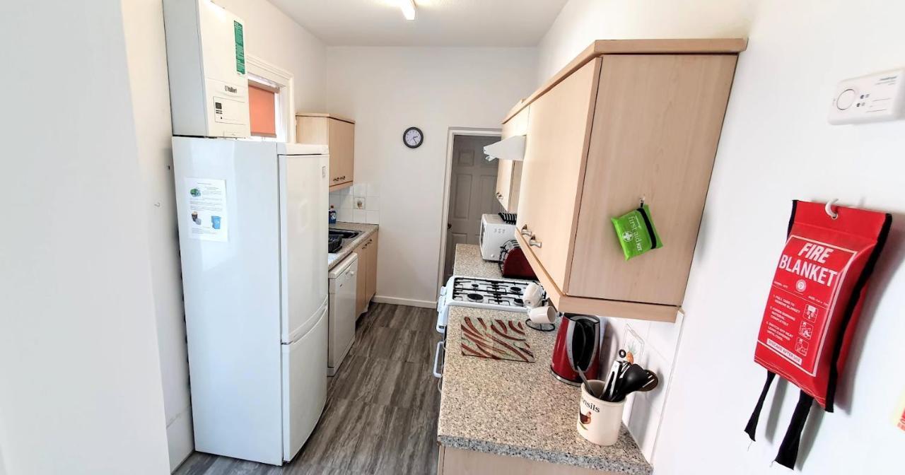 Comfortable Victorian 3 Bedroom Semi-Detached House With Fast Wi-Fi シッティングボーン エクステリア 写真