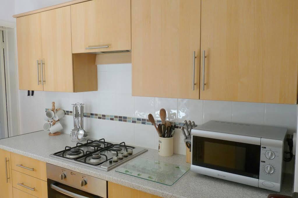 Comfortable Victorian 3 Bedroom Semi-Detached House With Fast Wi-Fi シッティングボーン エクステリア 写真